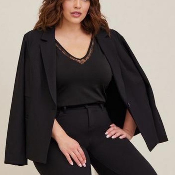 torrid Studio Crepe Jersey Lace Inset Double V-Neck Tank - Picture 4 of 13